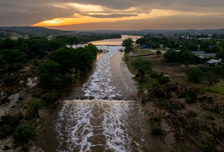 Take Heart in the Storm: John&nbsp;16:33